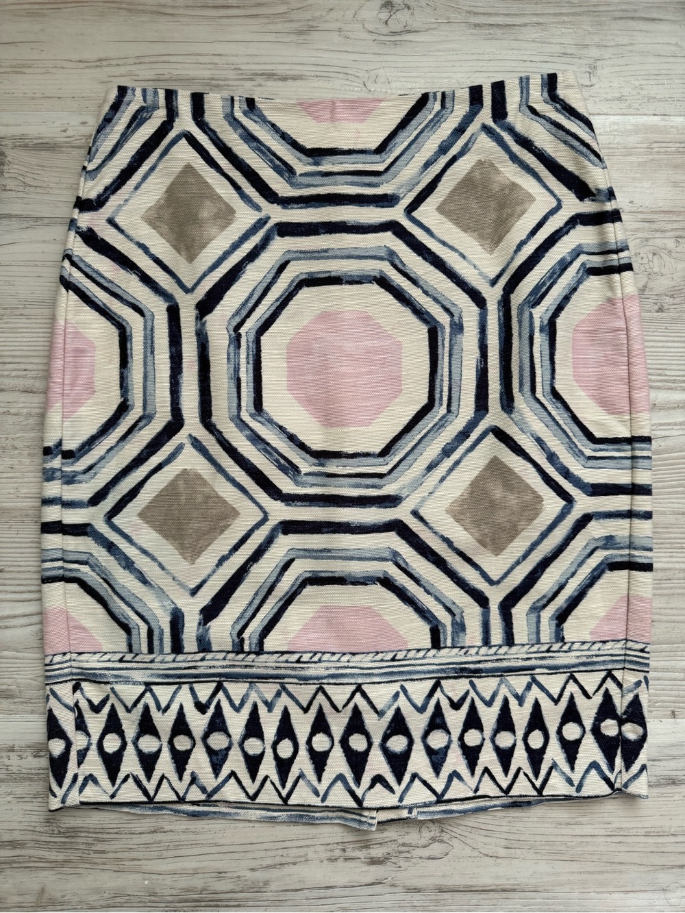 LOFT Geometric Pencil Skirt in Pink, Navy & Taupe, Office, Business Casual